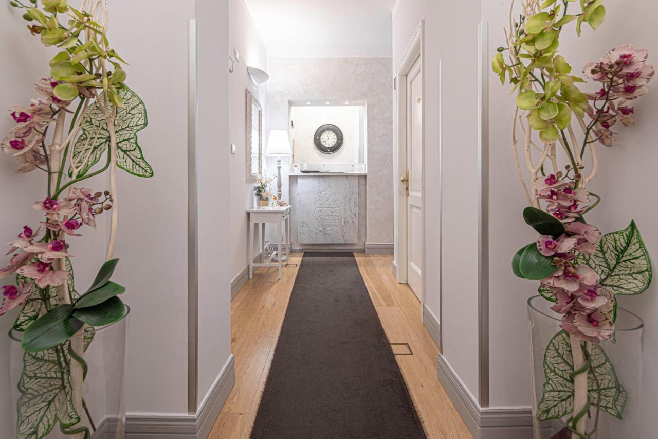 Domus Castrense Bed and Breakfast Rome Buitenkant foto